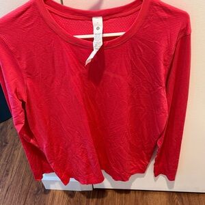 EUC Lululemon Relaxed Long Sleeve Swiftly Coral color
